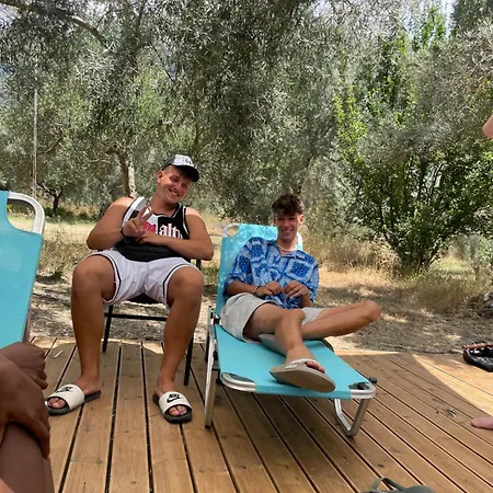 אתר קמפינג Mesa Vrysi *